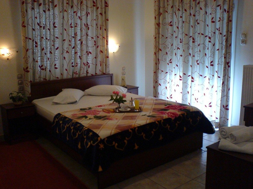 Hotel Karagianni Volos Exterior photo